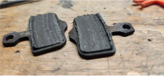 pastilhas de freio desgastadas